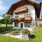 Gaeste- Und Appartementhaus Stachl * Waging am See