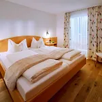 Gaeste- Und Appartementhaus Stachl Apartamento Waging am See