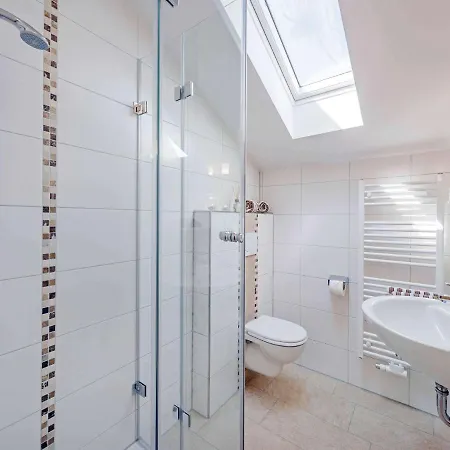 Gaeste- Und Appartementhaus Stachl Apartamento *