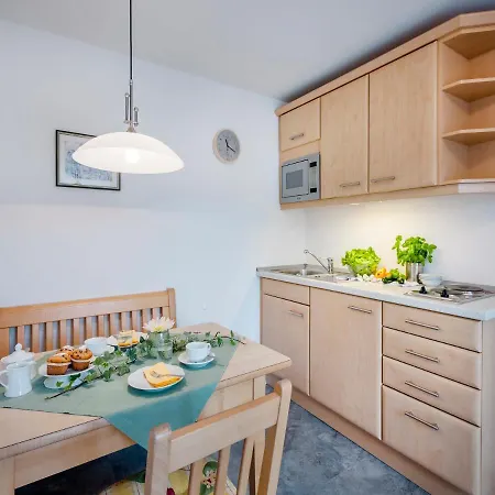 Gaeste- Und Appartementhaus Stachl Apartamento