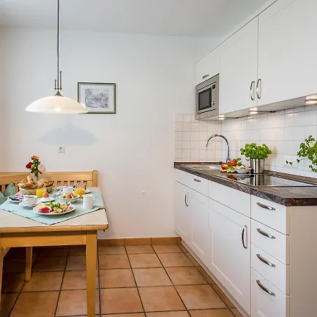 Gaeste- Und Appartementhaus Stachl Lejlighed